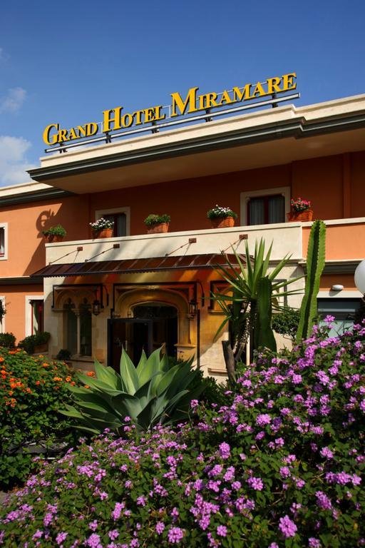 Grand Hotel Miramare تاورمينا المظهر الخارجي الصورة
